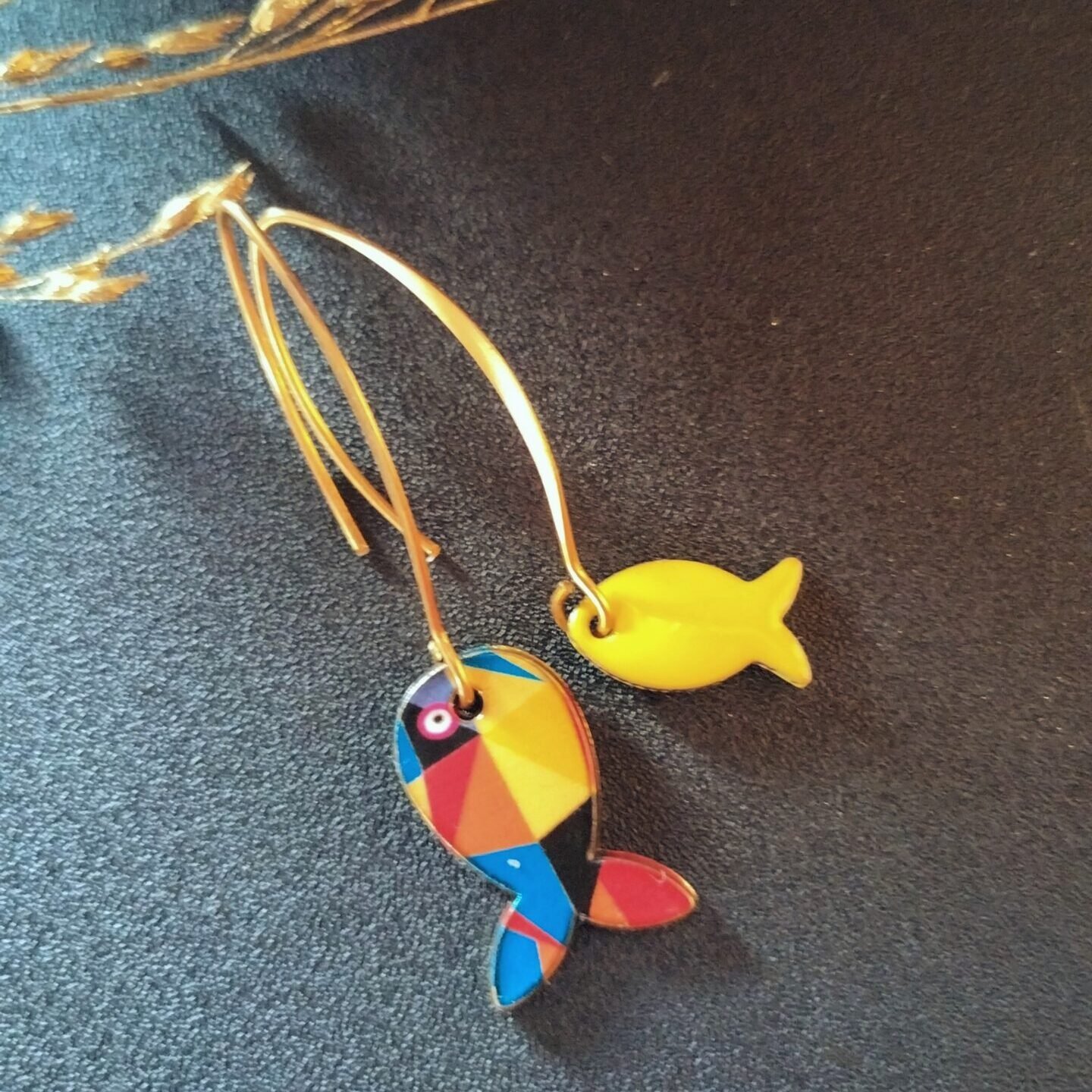 Asymmetric Fish YELLOW