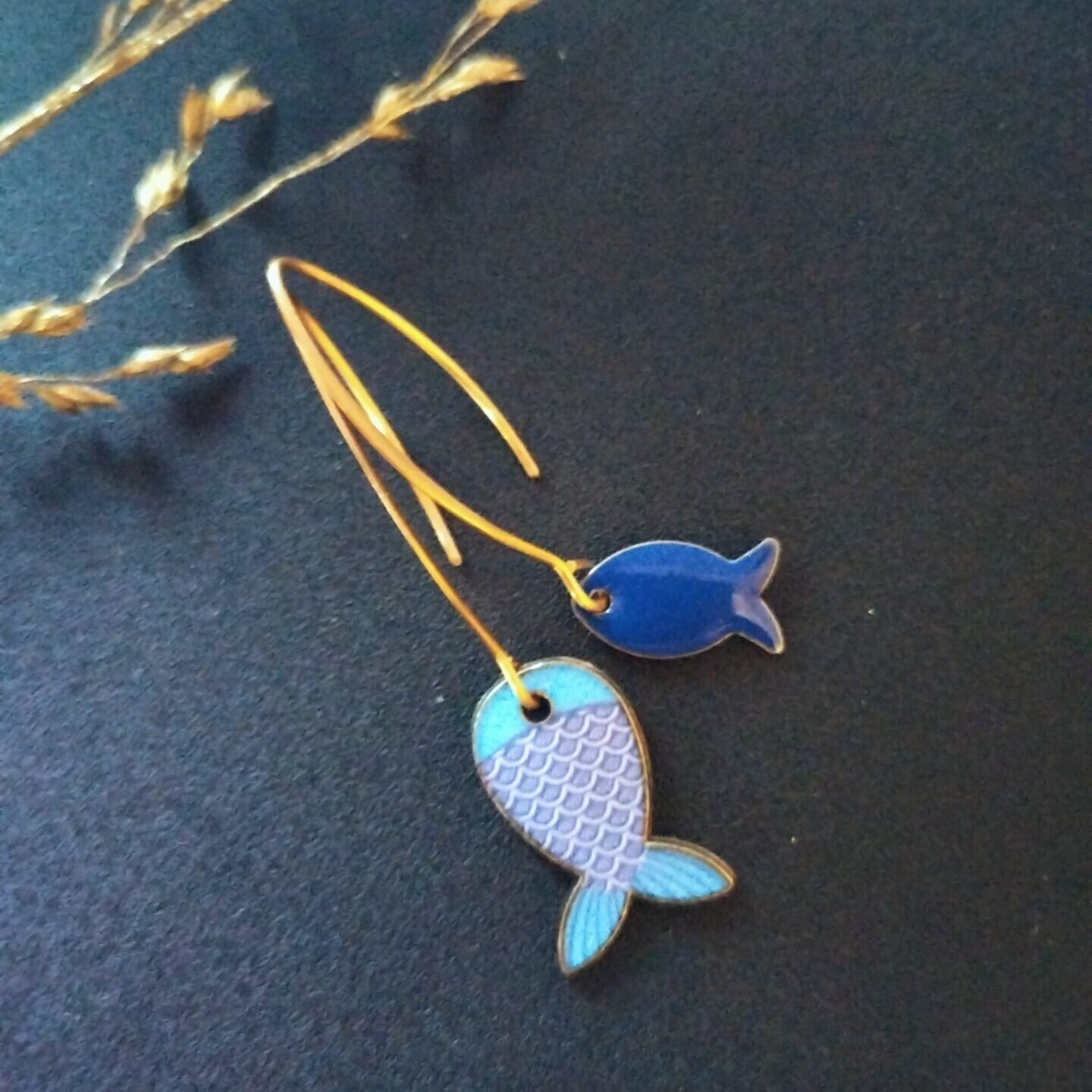 Asymmetric Fish BLUE