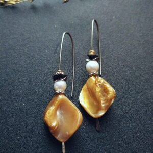 QUEEN Yellow - Pearl & MotherOfPearl